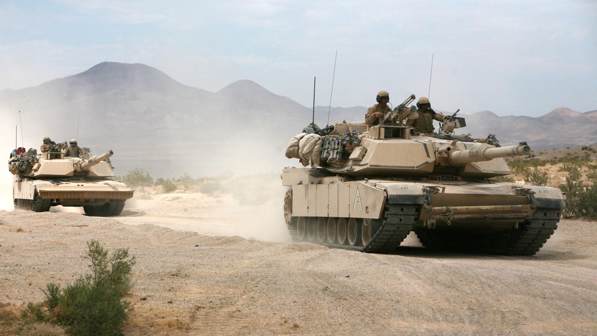 -数据驱动下的动态战术更为常见，数据驱动教学开始呈现