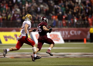 JIU YOU GAME-博卡球员抗压选位不佳，空档被放大，博卡vs